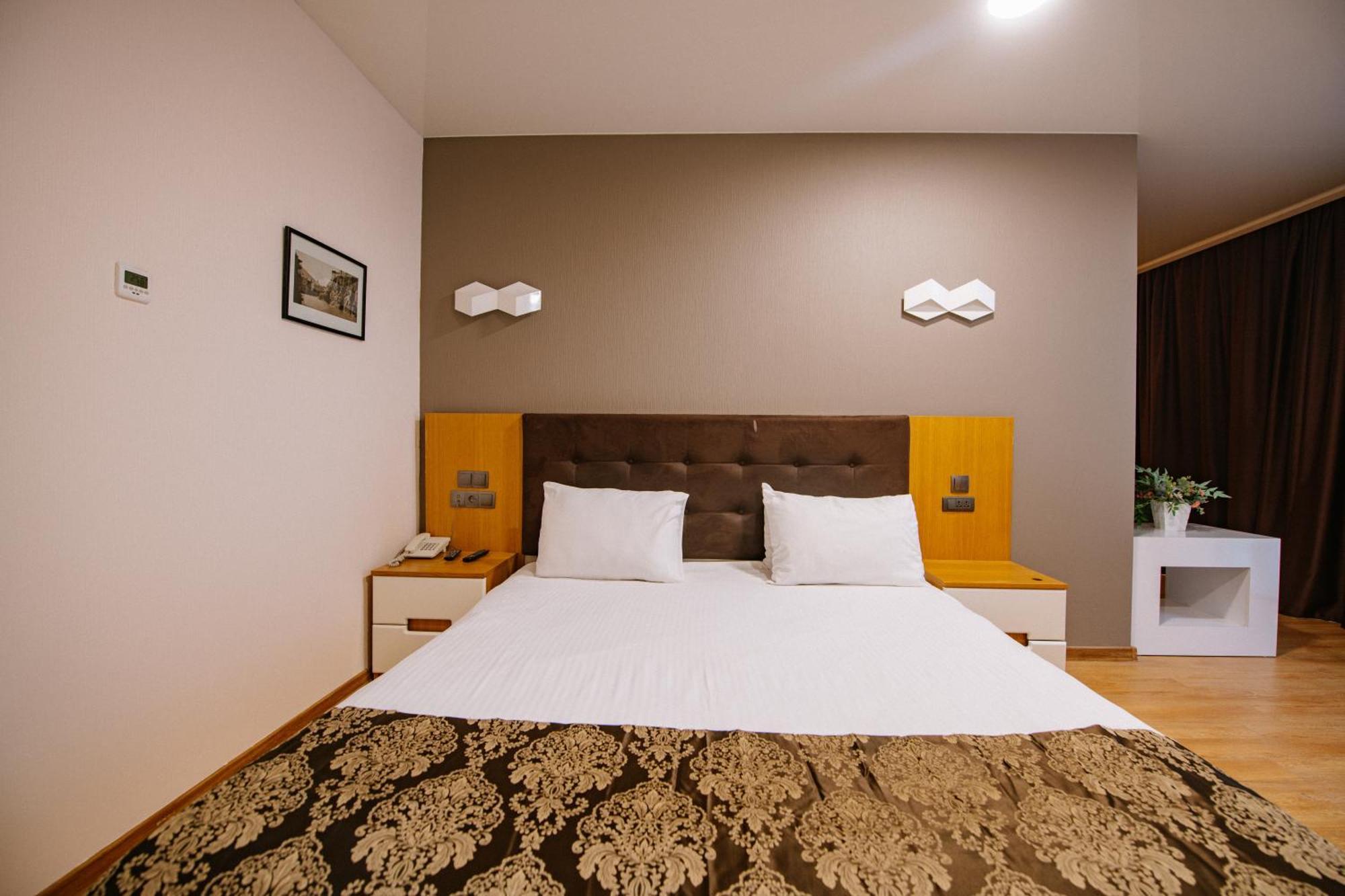 Iveria Inn Hotel Tbilisi Pokoj fotografie