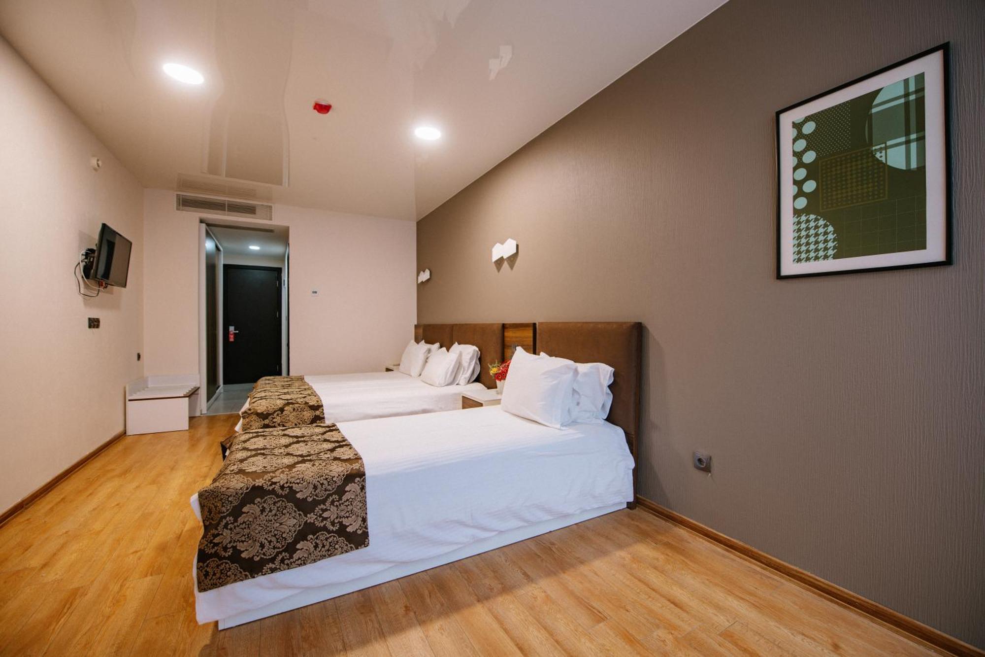 Iveria Inn Hotel Tbilisi Pokoj fotografie