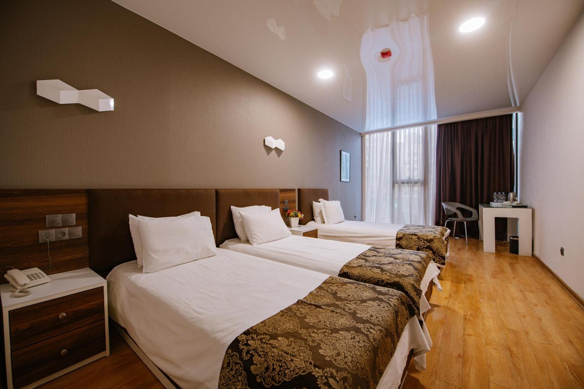 Iveria Inn Hotel Tbilisi Pokoj fotografie